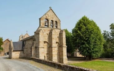 Visite libre de l'église Saint-Pierre et Saint-Paul de Poussanges