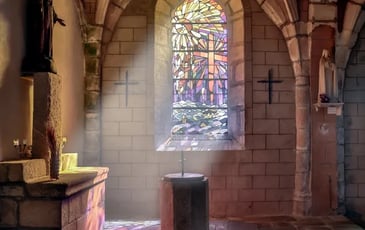 Les portes du temps : à la découverte de l'Église de l'Assomption-de-la-Vierge